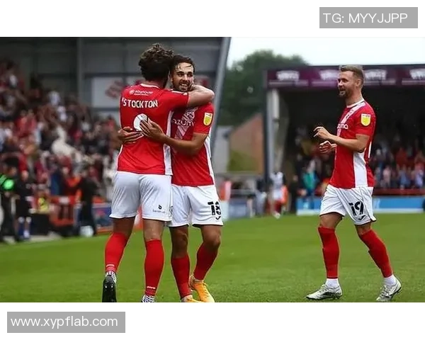 莫雷坎比迎战桑德兰双方争夺英甲联赛关键三分